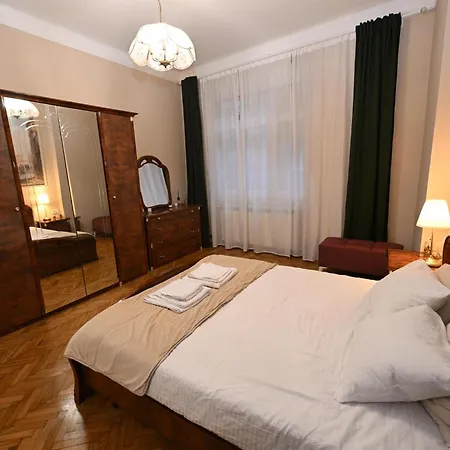 La Mascarade Apartman Belgrád
