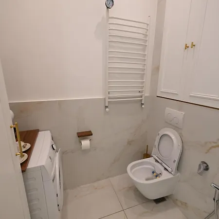 La Mascarade Apartment *